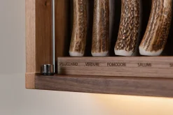 Stag antler Small cabinet wall-mounted knives set