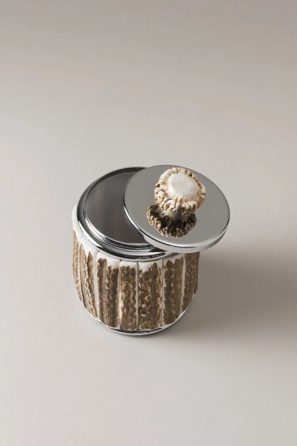 Stag antler Toilet ear picks jar