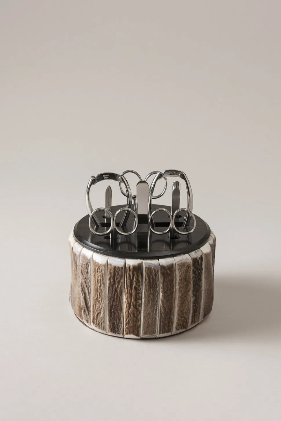 Stag antler Toilet manicure set