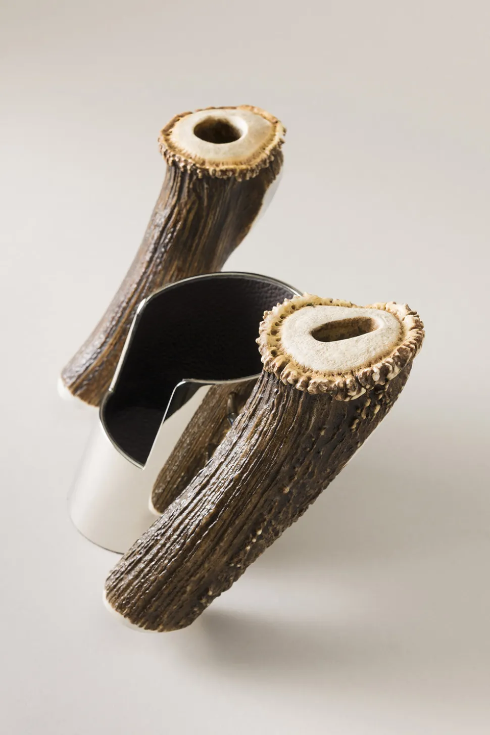 Stag antler Wine bottle rest with handles