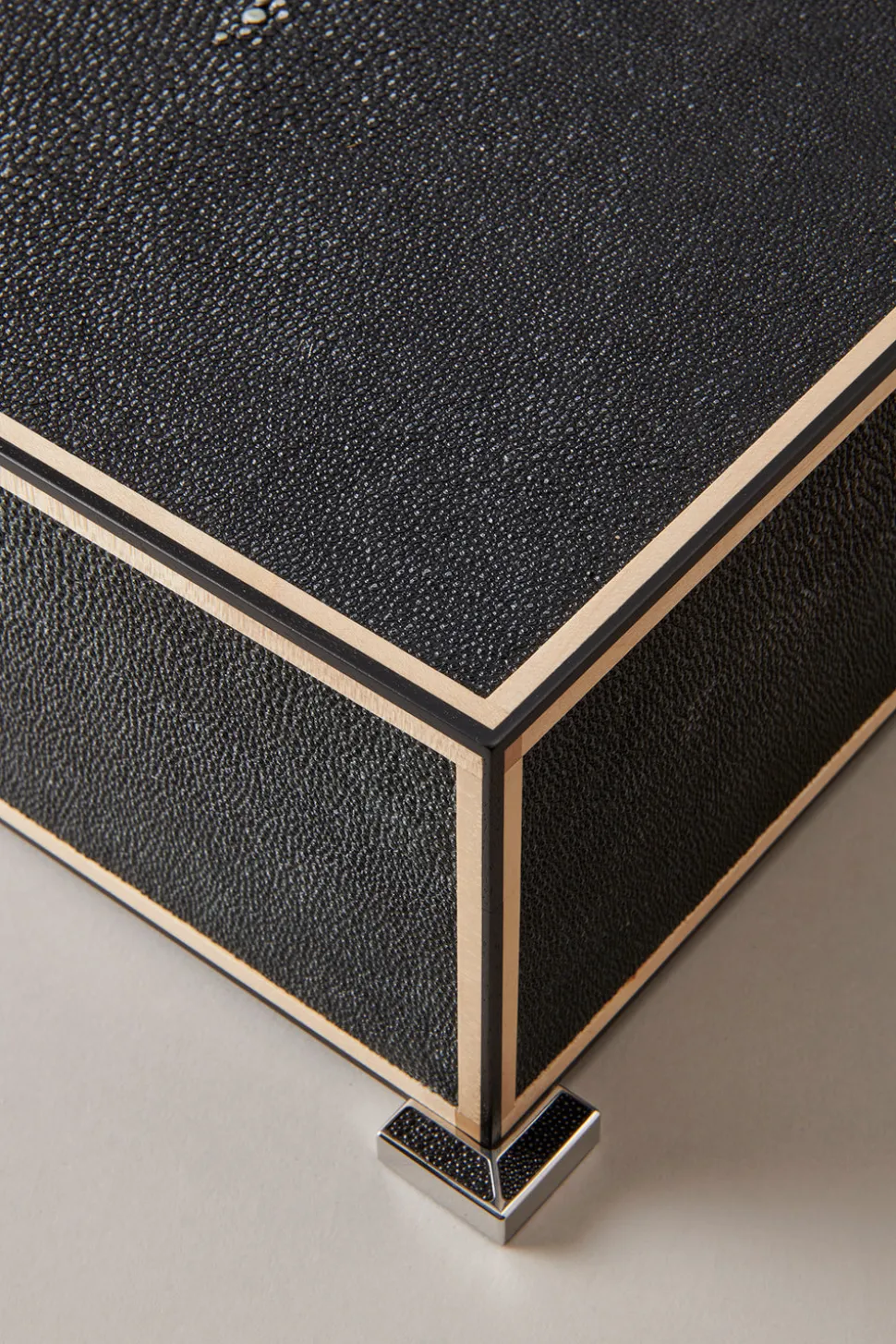 Stingray skin Small cigar humidor box
