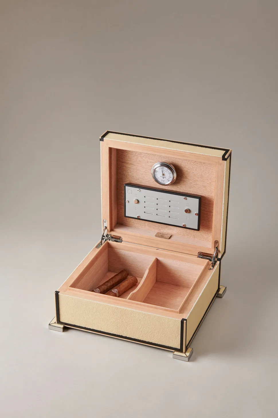 Stingray skin Small cigar humidor box