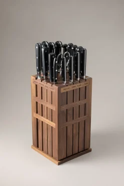 Walnut tree Large kitchen knife set