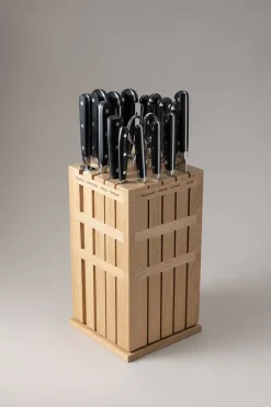 Walnut tree Large kitchen knife set