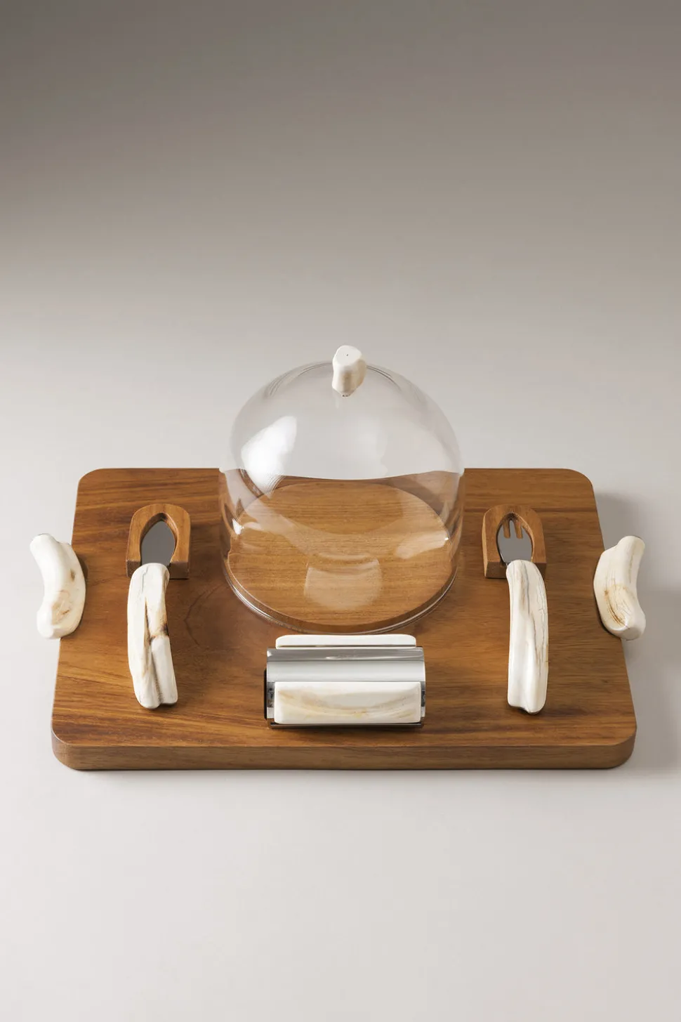 Warthog Parmesan cheese set