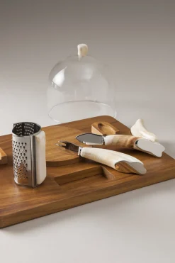 Warthog Parmesan cheese set