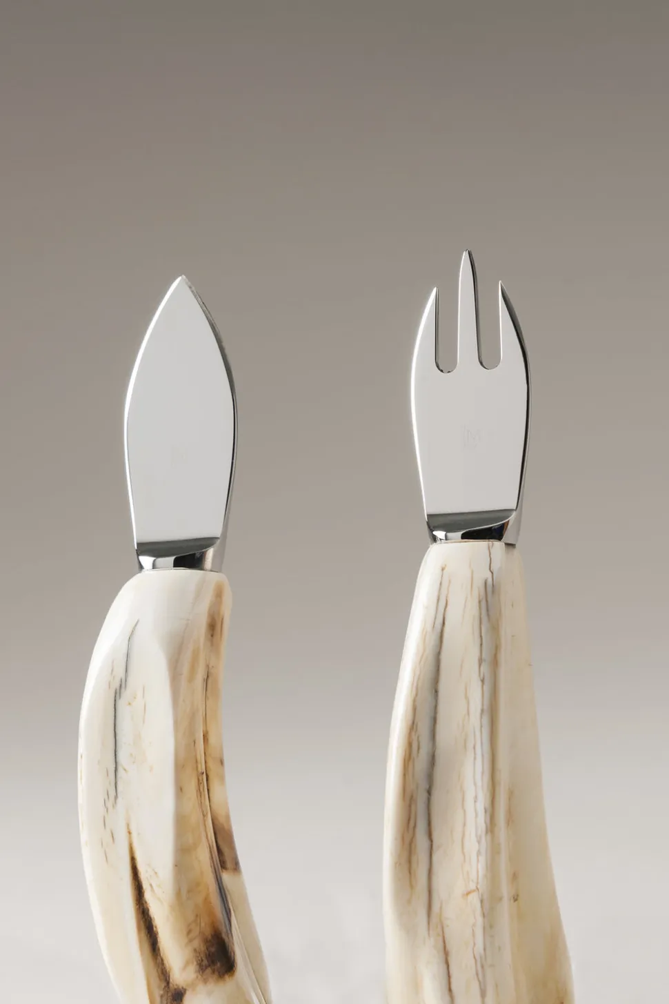 Warthog Parmesan cheese set