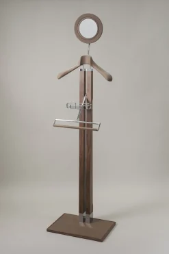 Wood Bathroom valet with mirror and plain shoulders
