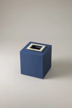 Zebu Cube tissue box