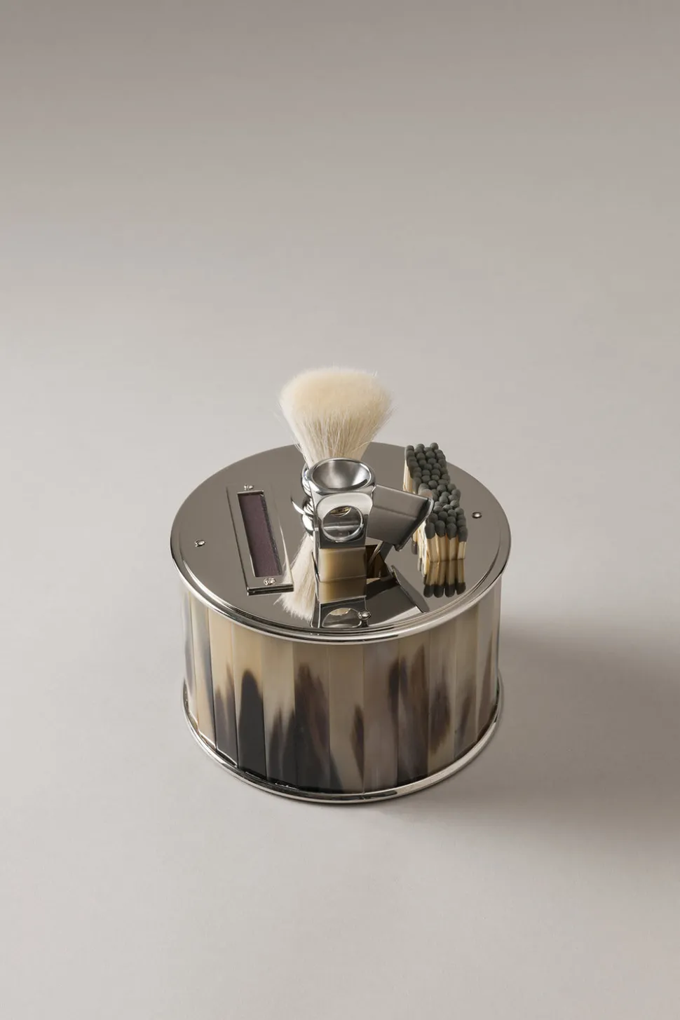 Zebu Cylindrical cigar set with V cutter
