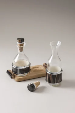 Zebu Essential table pourer set