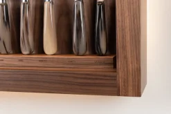 Zebu Large cabinet wall-mounted knives set
