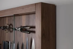 Zebu Large cabinet wall-mounted knives set