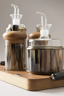 Zebu Large pourer set