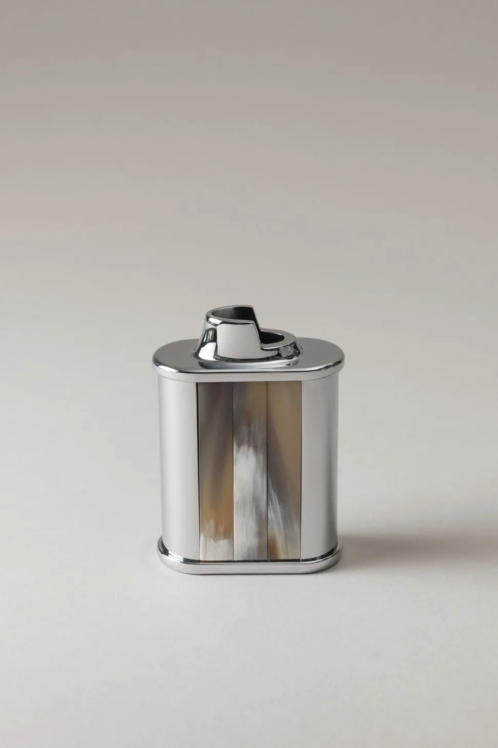Zebu Oval Bic desk lighter holder