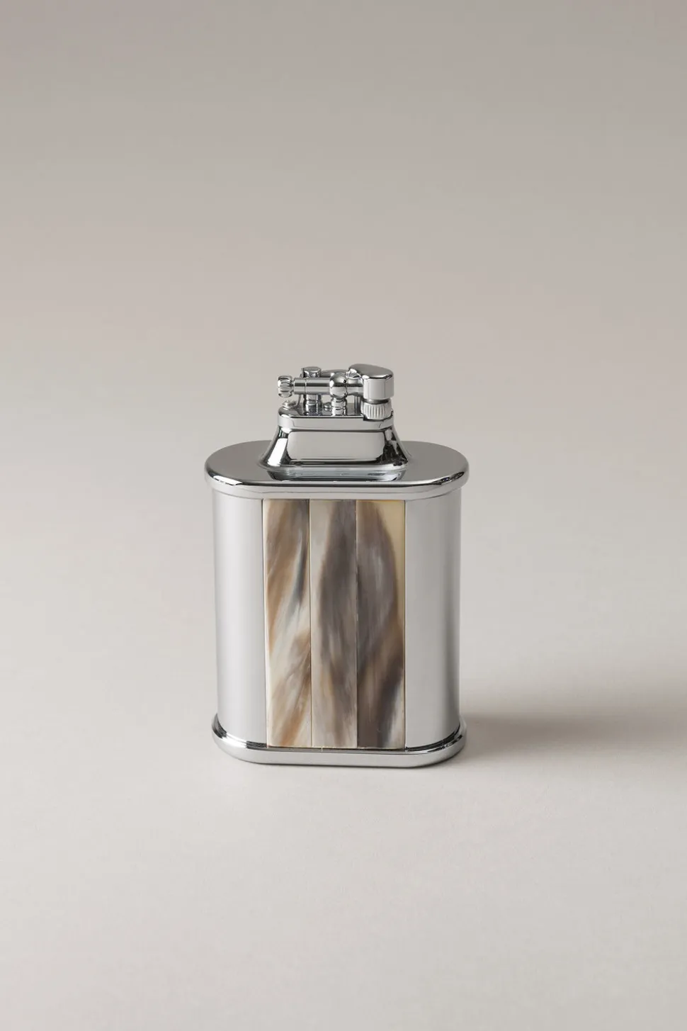 Zebu Oval shaped flint desk lighter