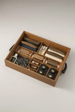 Zebu Shoe shine box with Ovangkol brushes