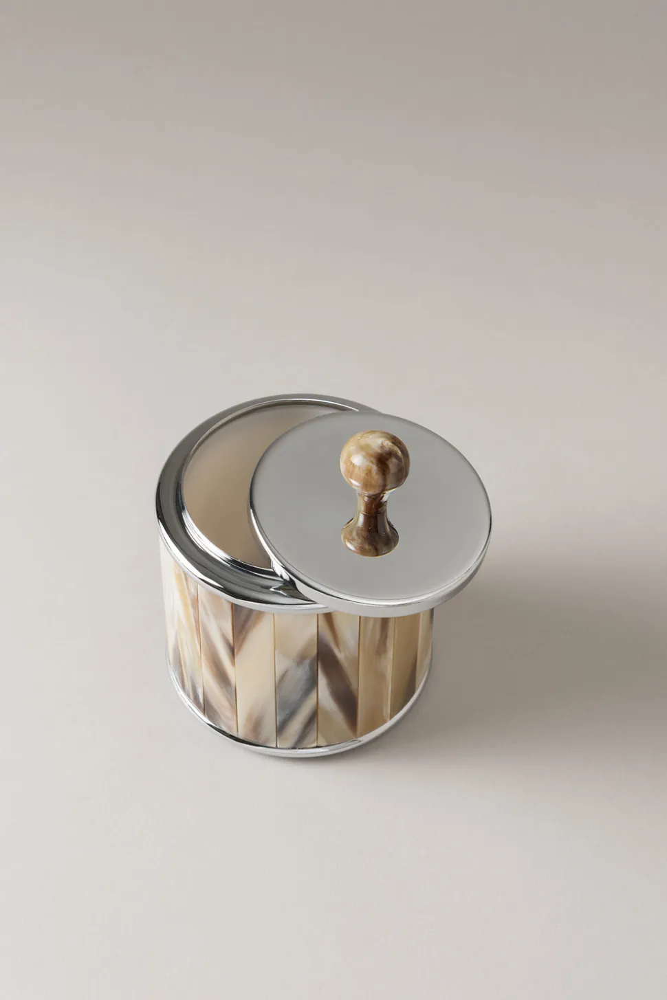 Zebu Toilet ear picks jar